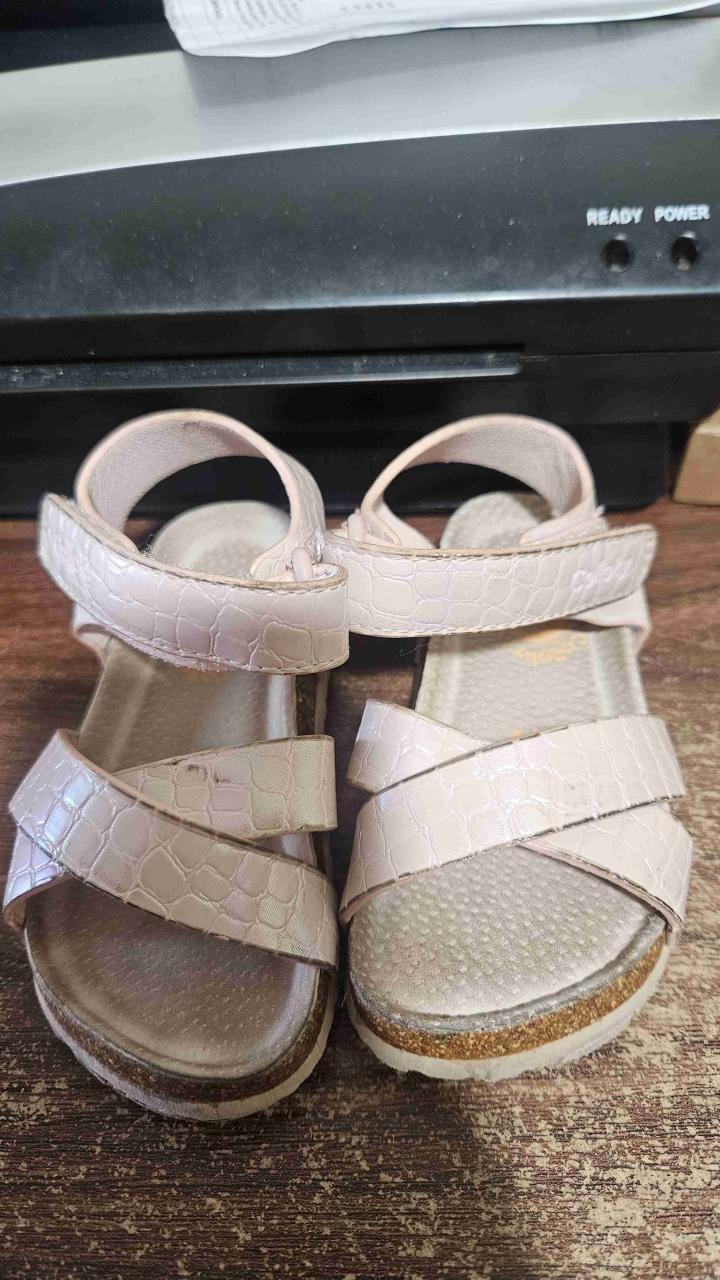 Sandalias rosas para niña de 2 años - miniatura 1