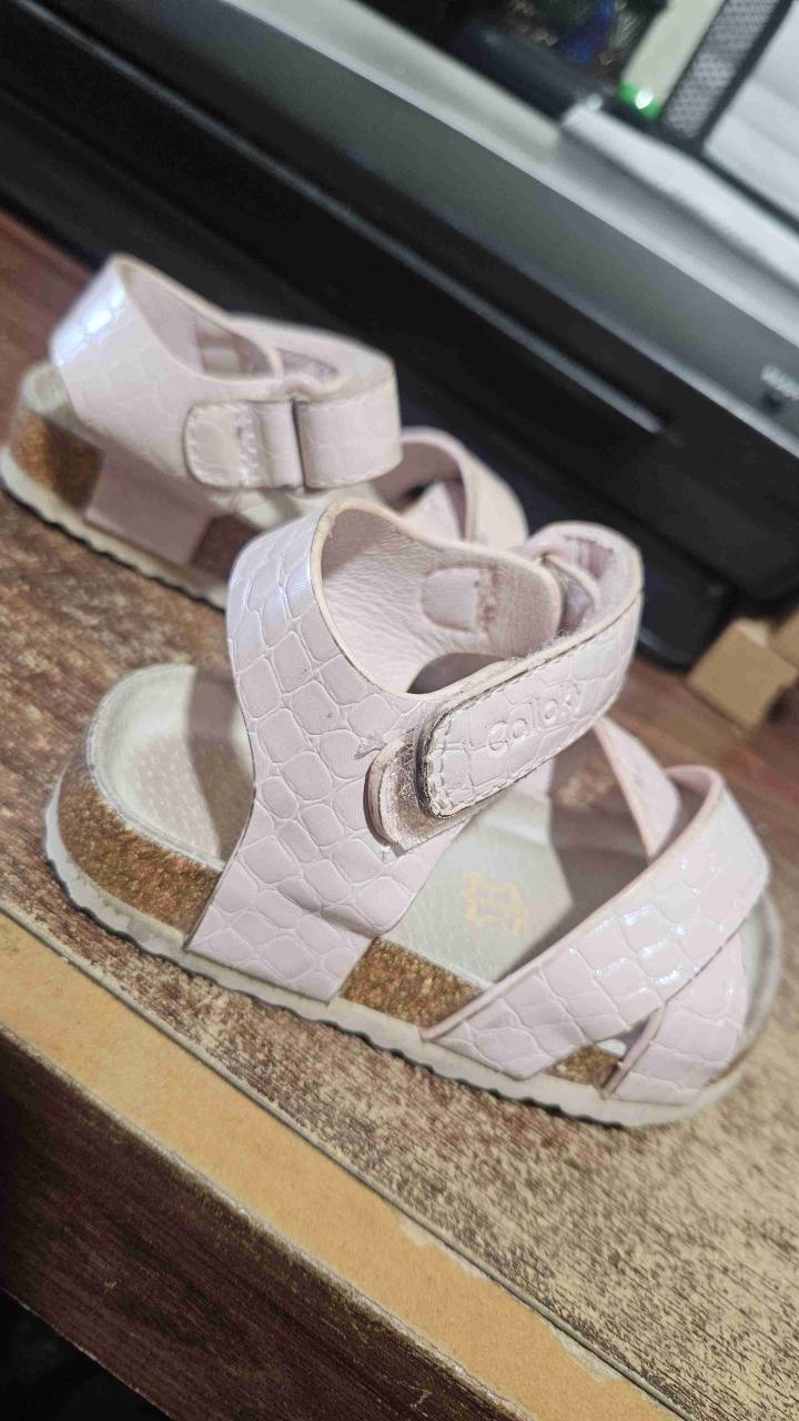 Sandalias rosas para niña de 2 años - miniatura 4
