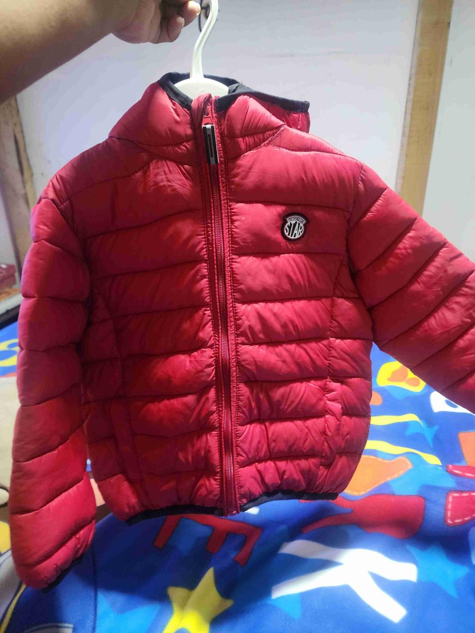 Chaqueta inflada roja infantil - miniatura 1
