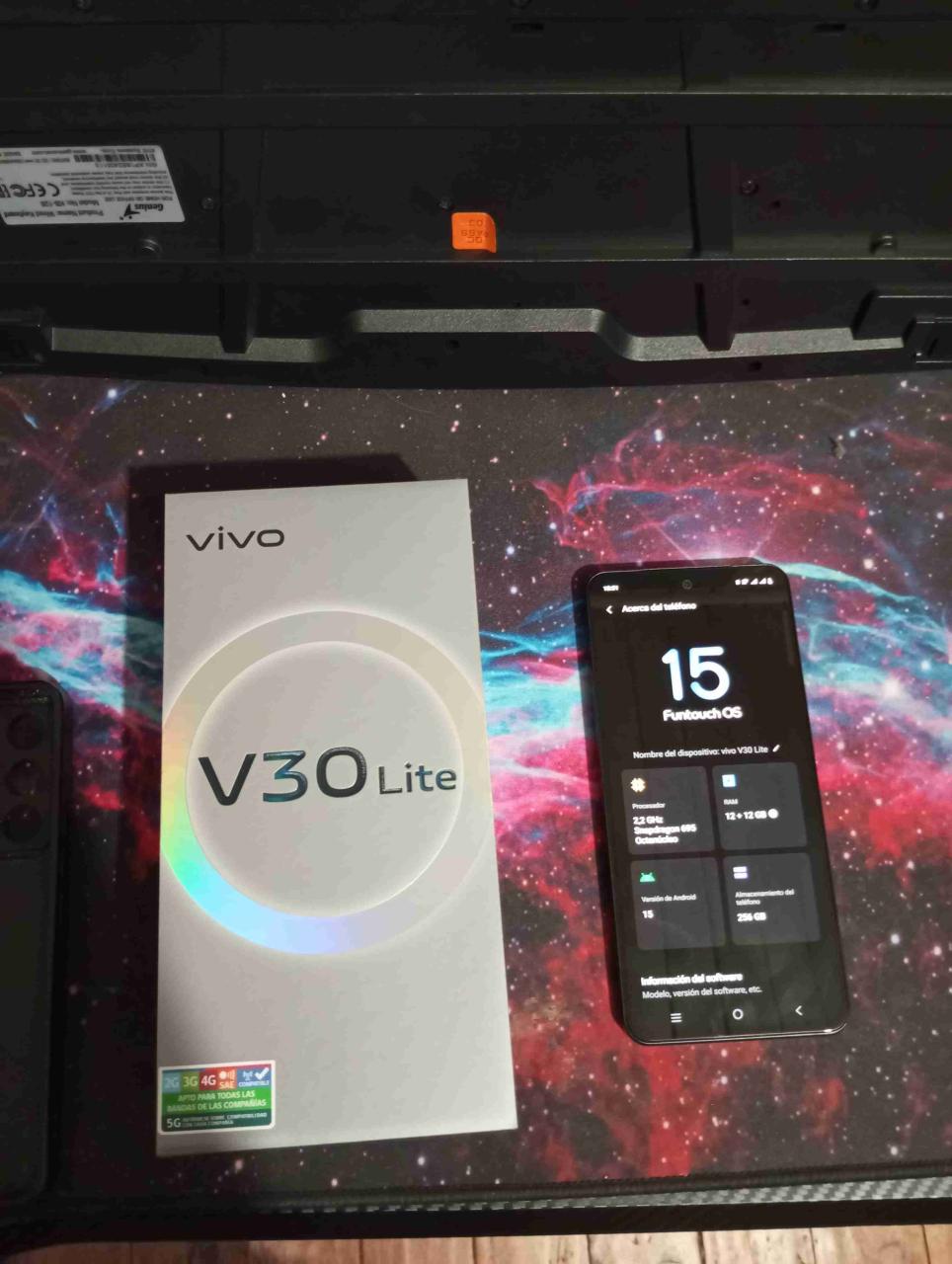 Celular Vivo V30 Lite - miniatura 1