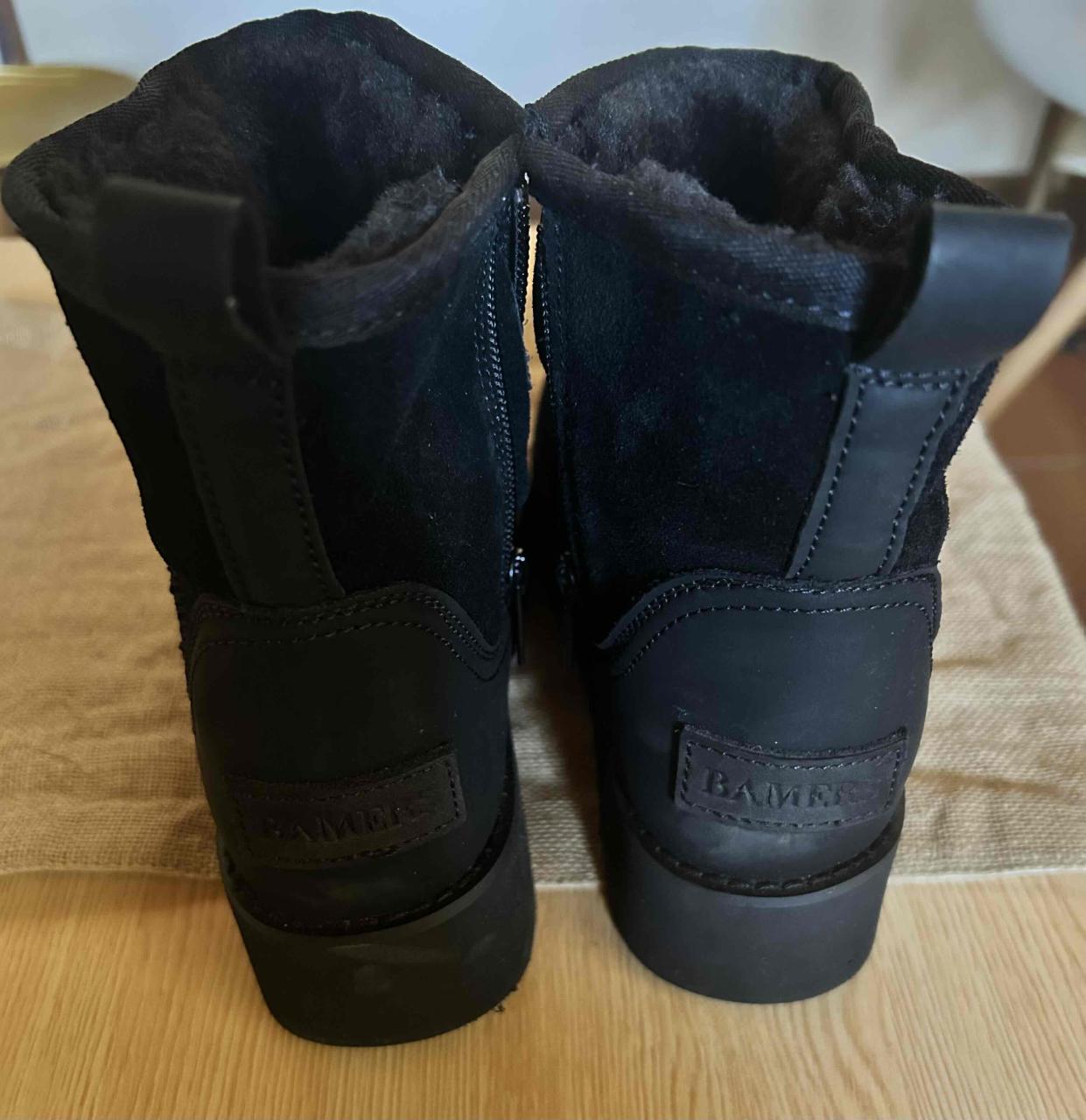Botas negras con plataforma - miniatura 2