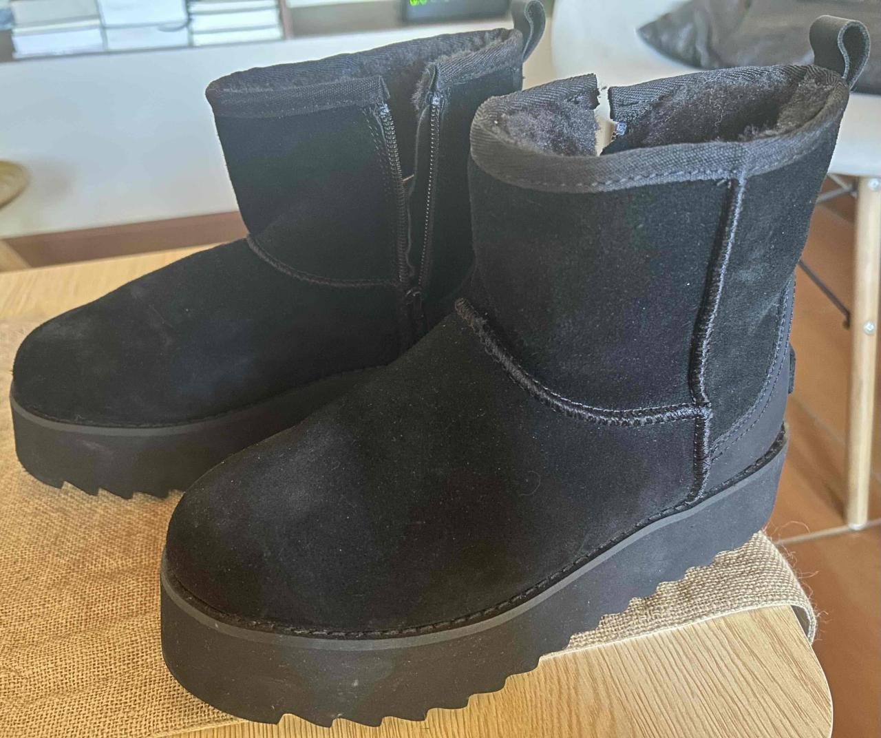 Botas negras con plataforma - miniatura 3