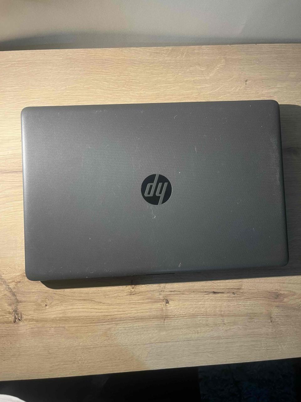 HP 250 G7k - miniatura 3