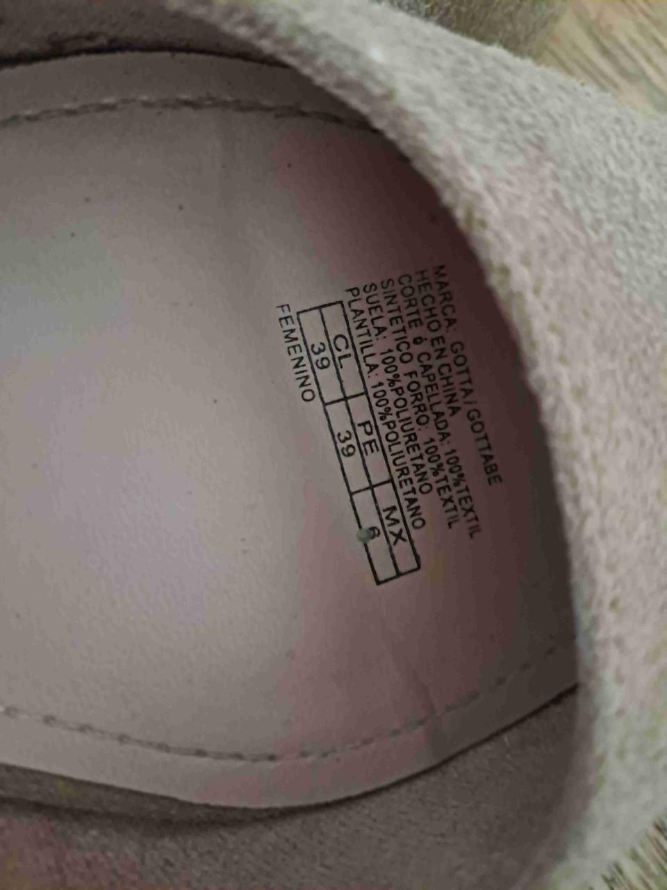 Zapatos de gamuza beige para mujer - miniatura 3