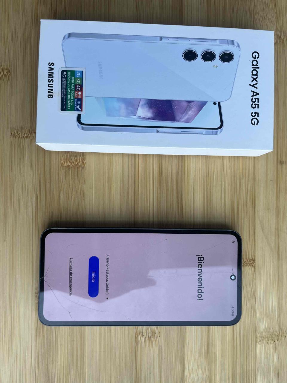 Samsung Galaxy A55 5G — Con caja original - miniatura 3