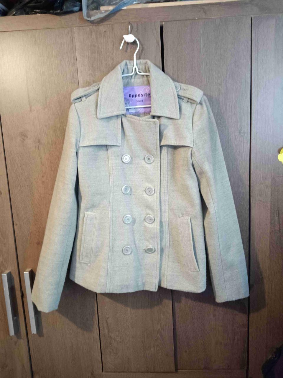 Chaqueta beige de lana - miniatura 1