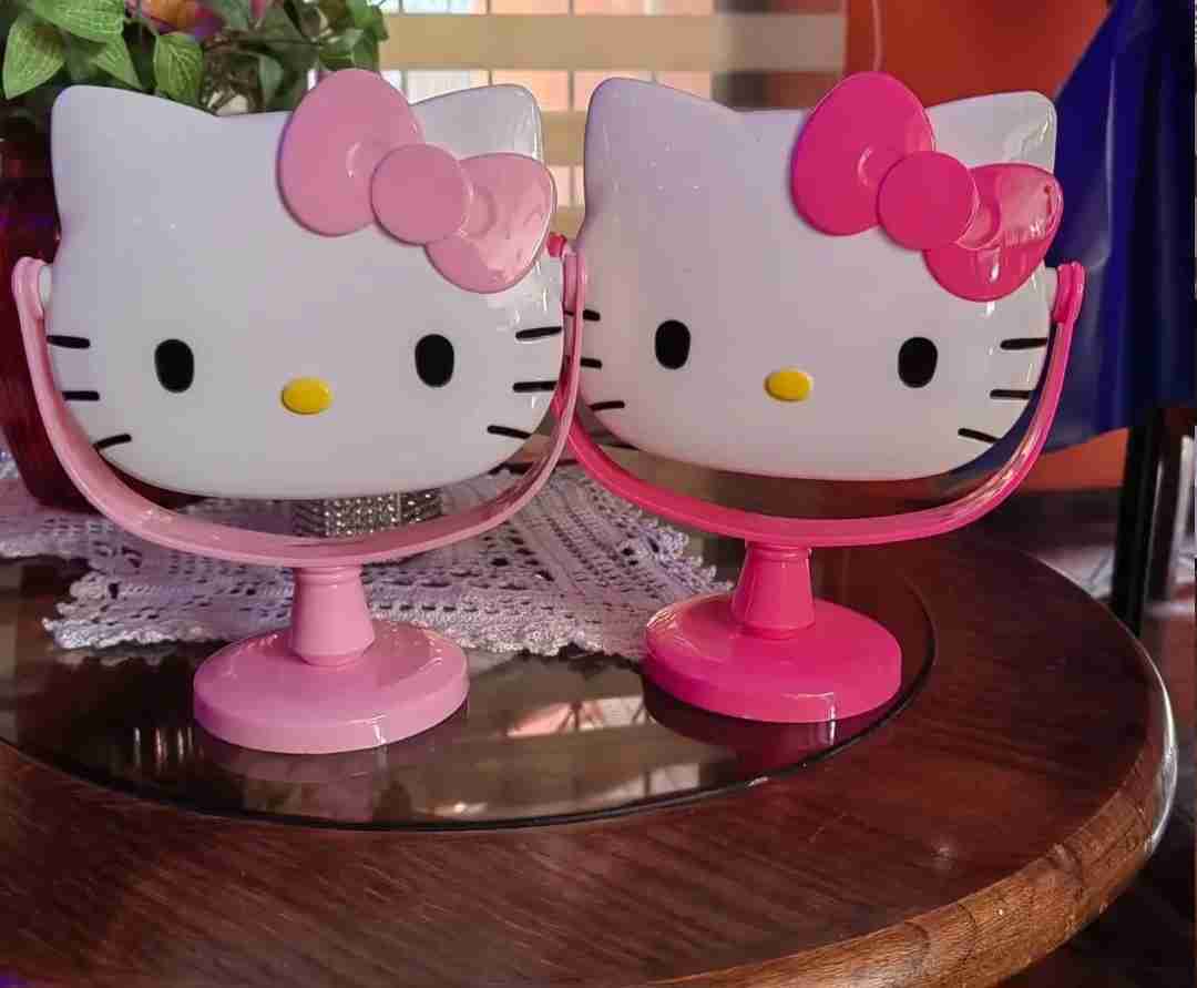 Espejos de mesa Hello Kitty - miniatura 1