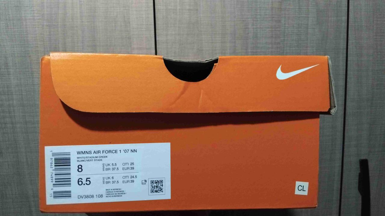 Zapatillas nike originales. - miniatura 2