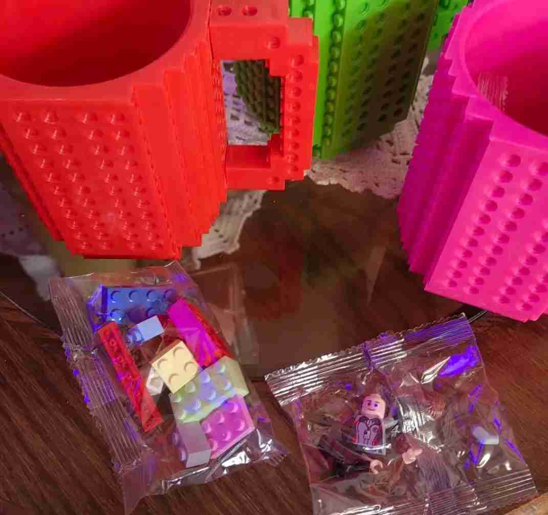 Mug estilo Lego - miniatura 2