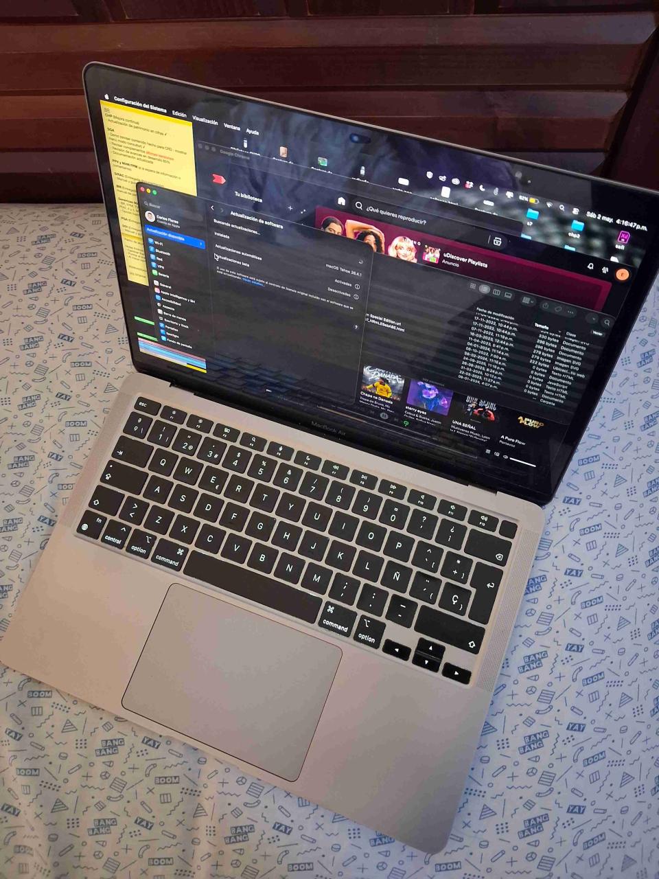 MacBook Air 256gb M1 - miniatura 1