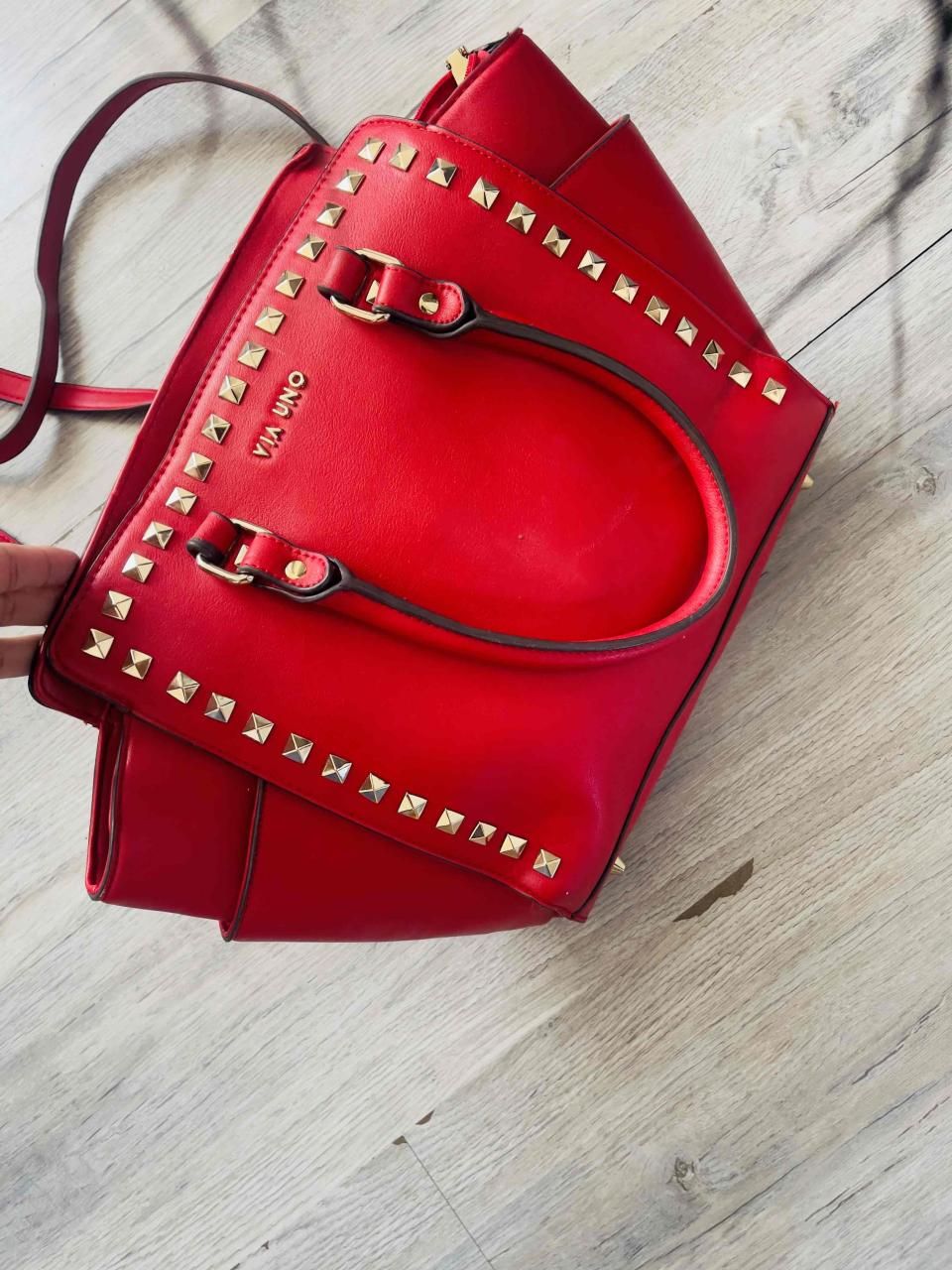 Cartera roja con tachas - miniatura 4