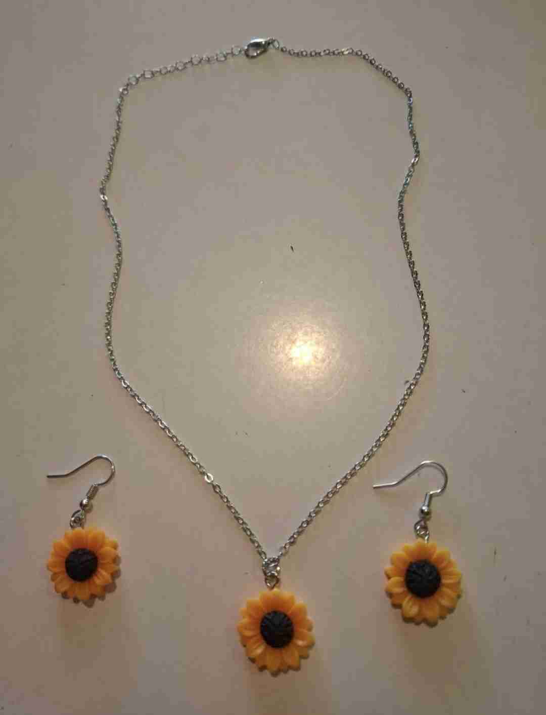 Set collar y aros girasol - miniatura 2