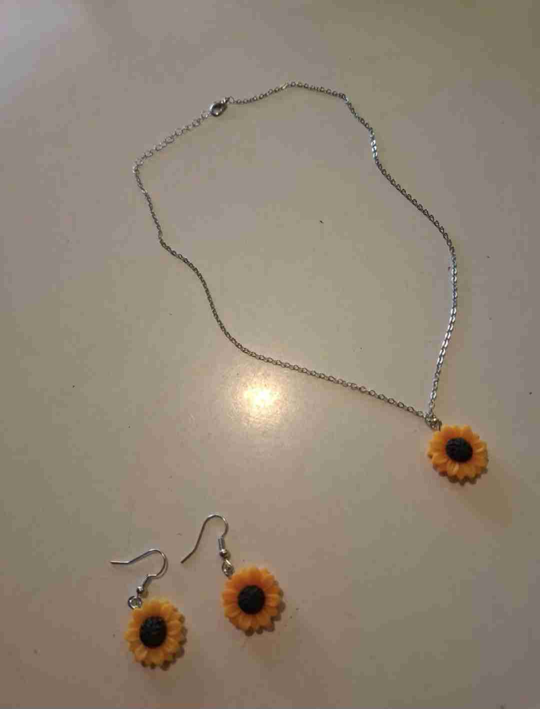 Set collar y aros girasol - miniatura 4