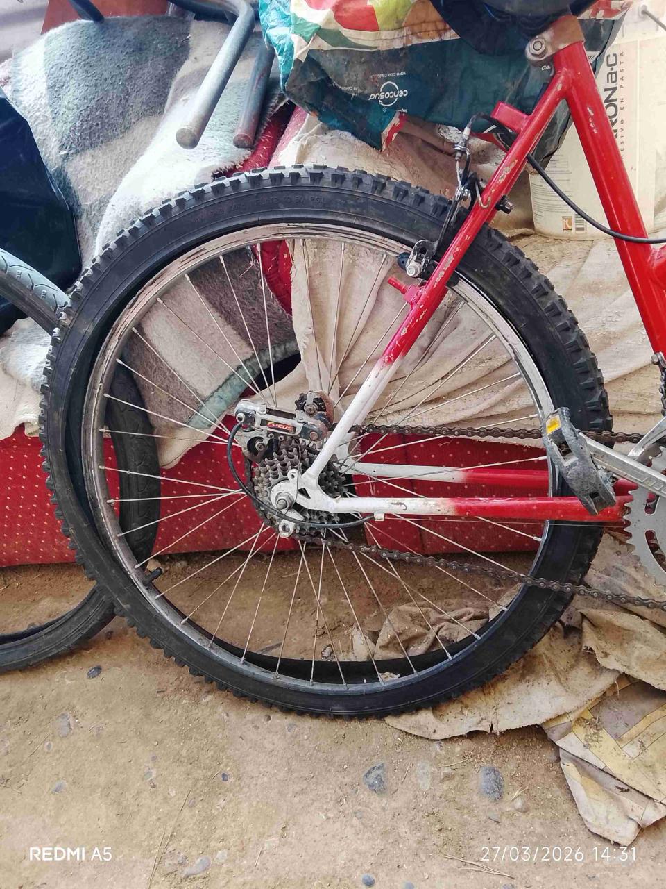Bicicleta Oxford roja y blanca - miniatura 3