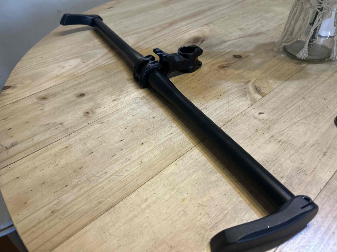 Volante MTB 31mm + manubrio + accesorios - miniatura 2