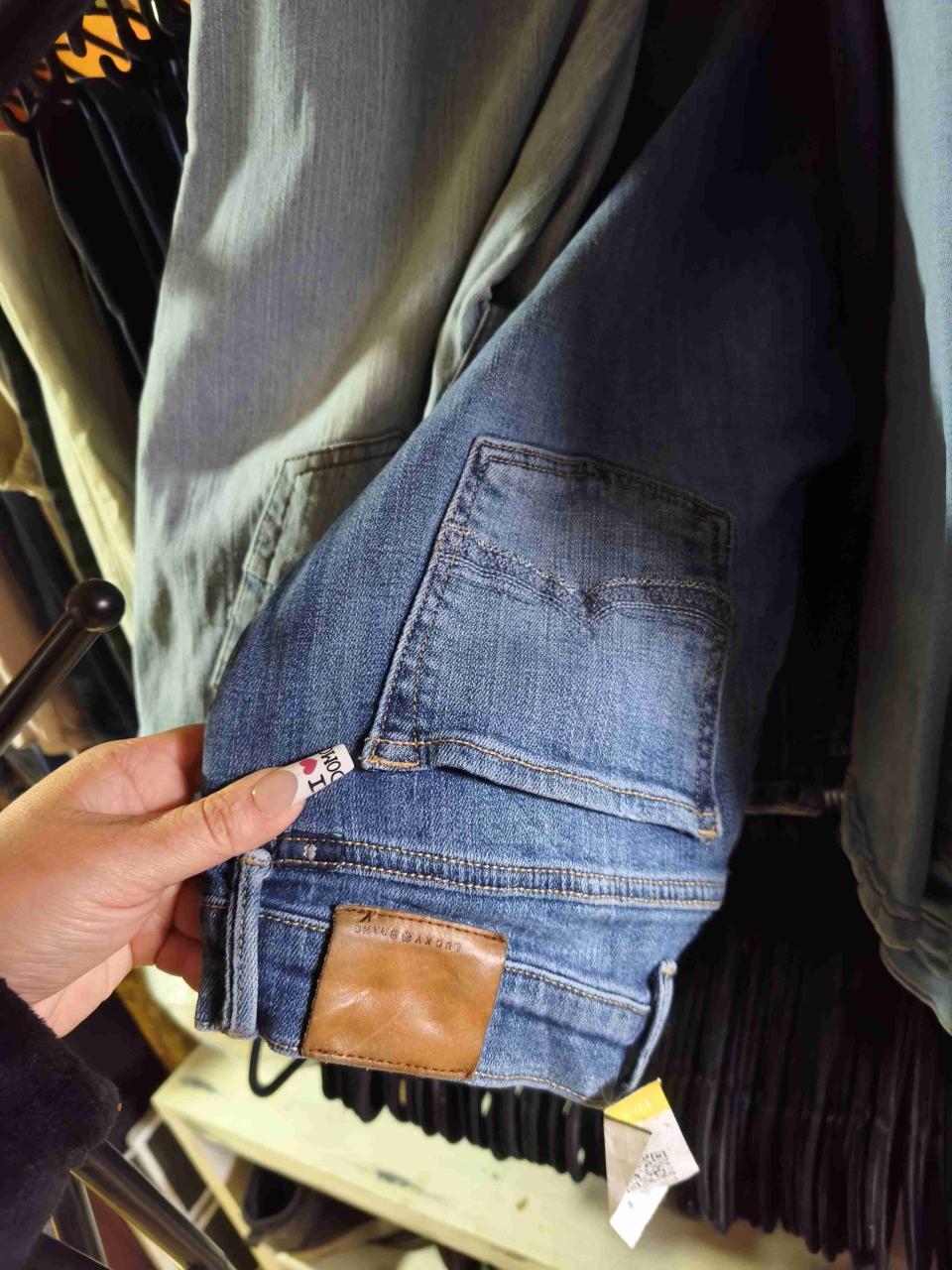 Variedad de jeans americanos excelente calidad - miniatura 3