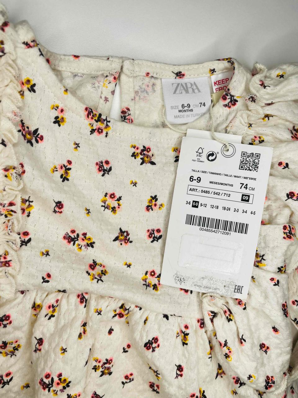 Vestido floral Zara 6/9 meses - miniatura 2