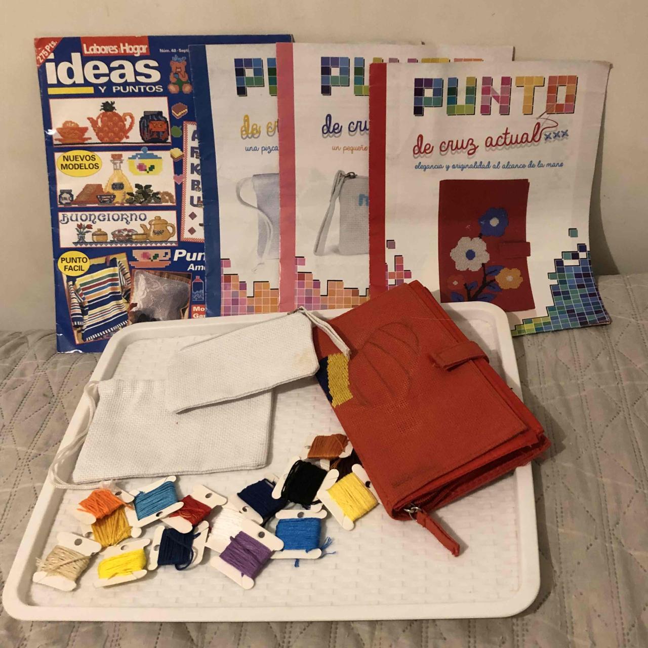Pack de 4 revistas Punto Cruz + Elementos - miniatura 1