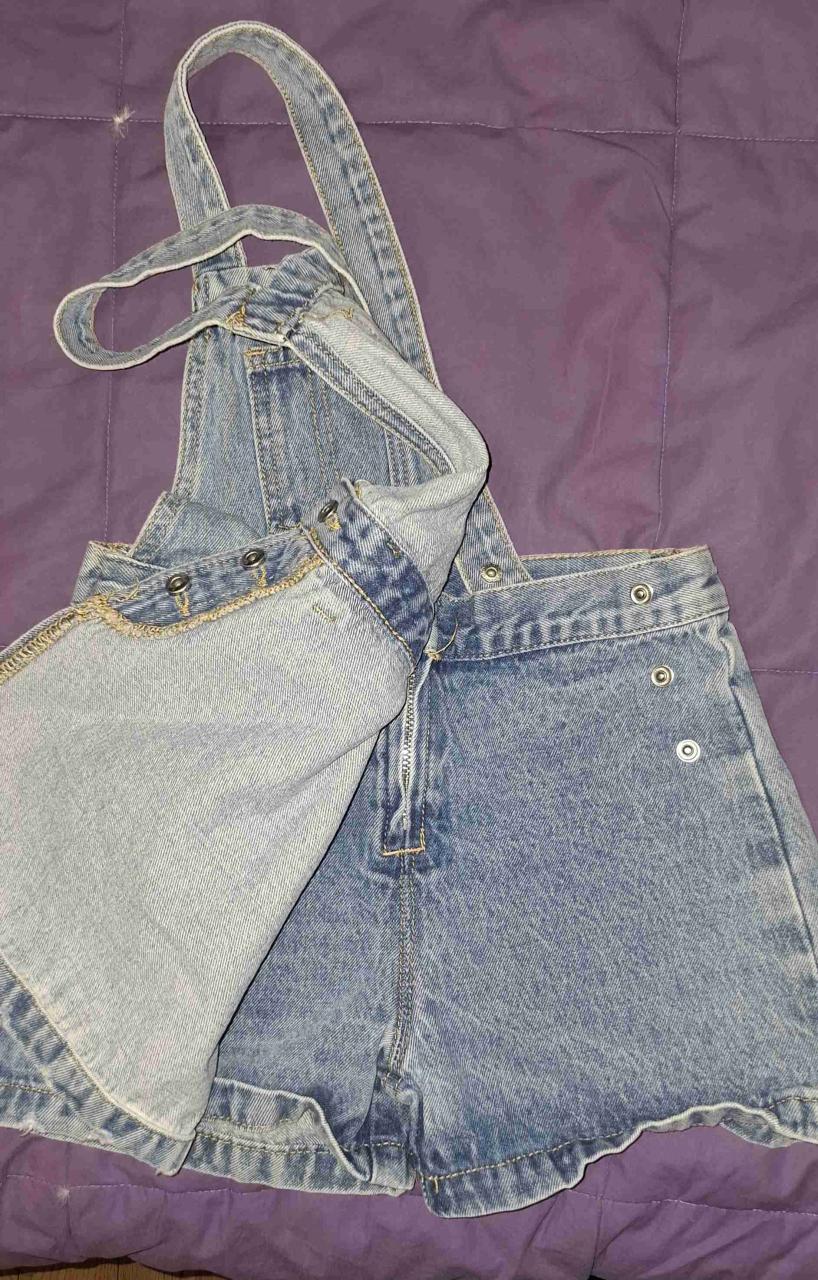 Jardinera de mezclilla infantil (falda pantalon) - miniatura 3