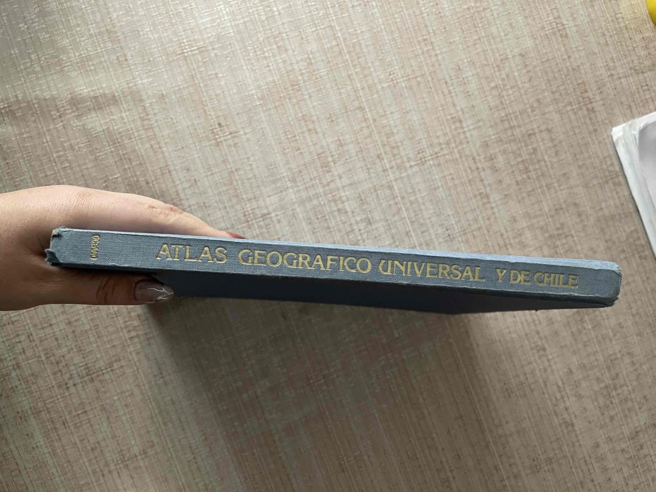 Atlas Geográfico Universal y de Chile - miniatura 1