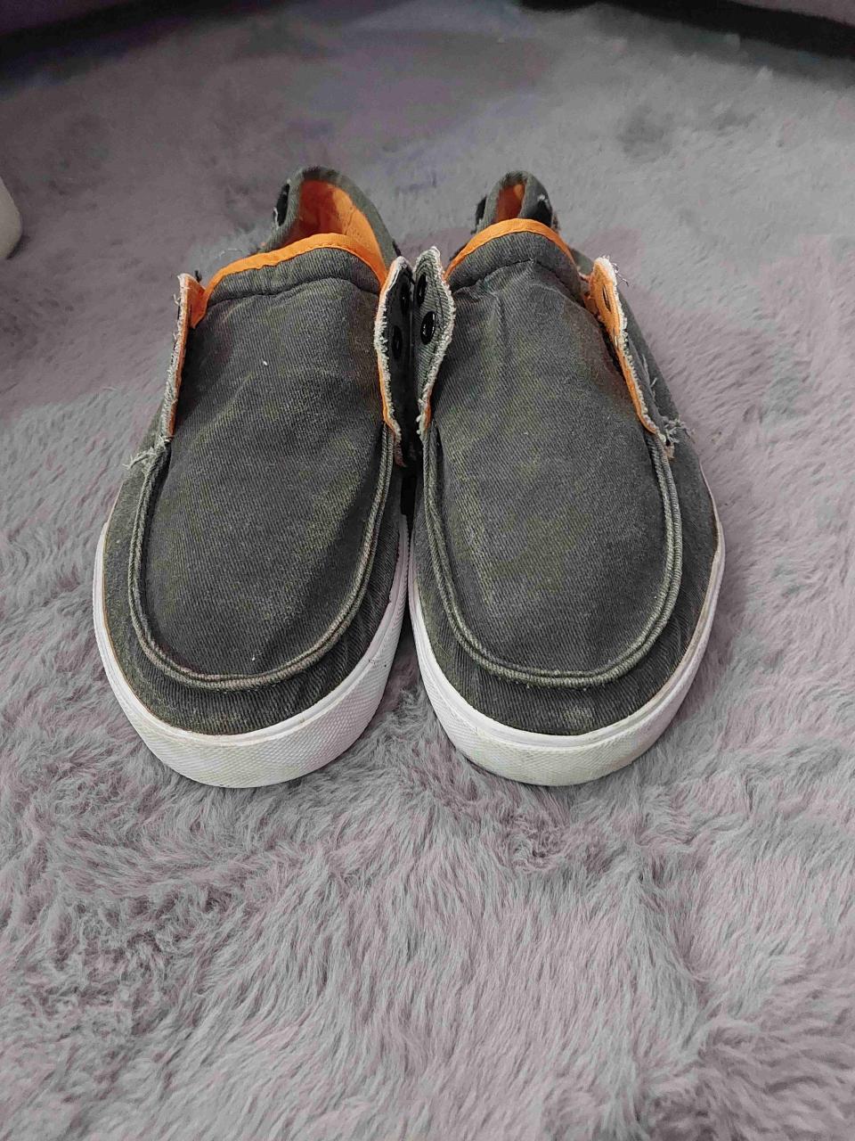 Zapatos casuales gris oscuro - miniatura 2