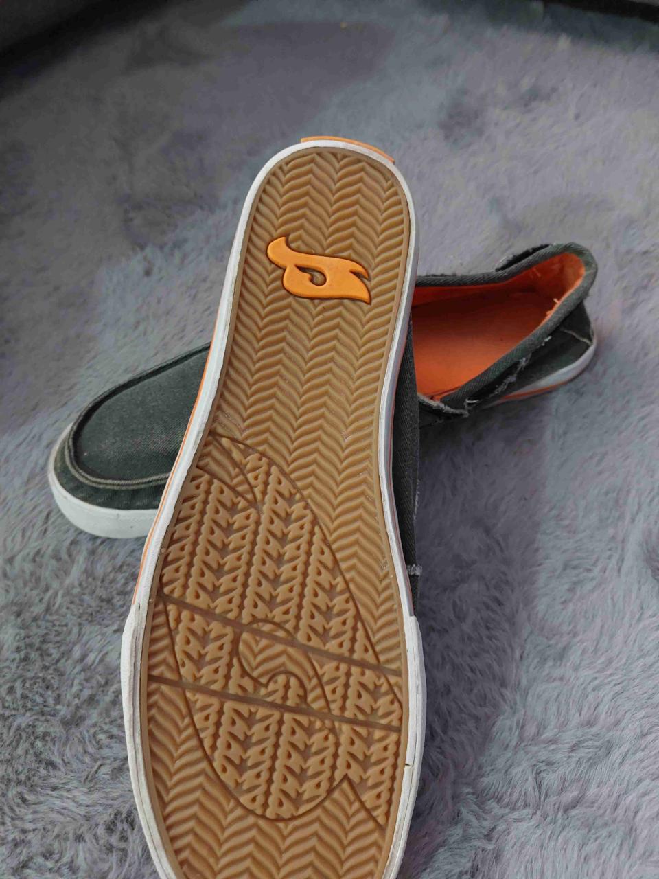 Zapatos casuales gris oscuro - miniatura 3