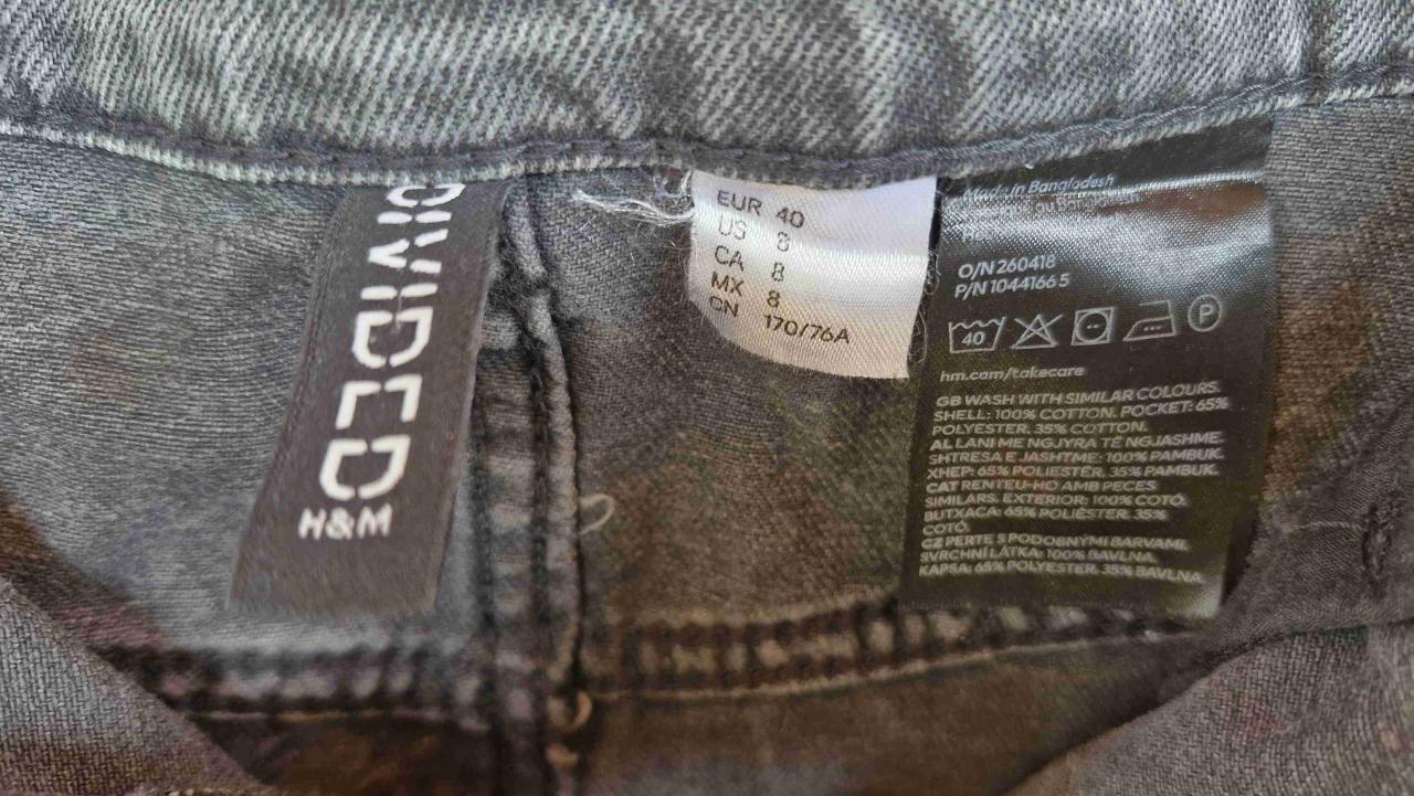 Falda denim negra desgastada HyM - miniatura 3