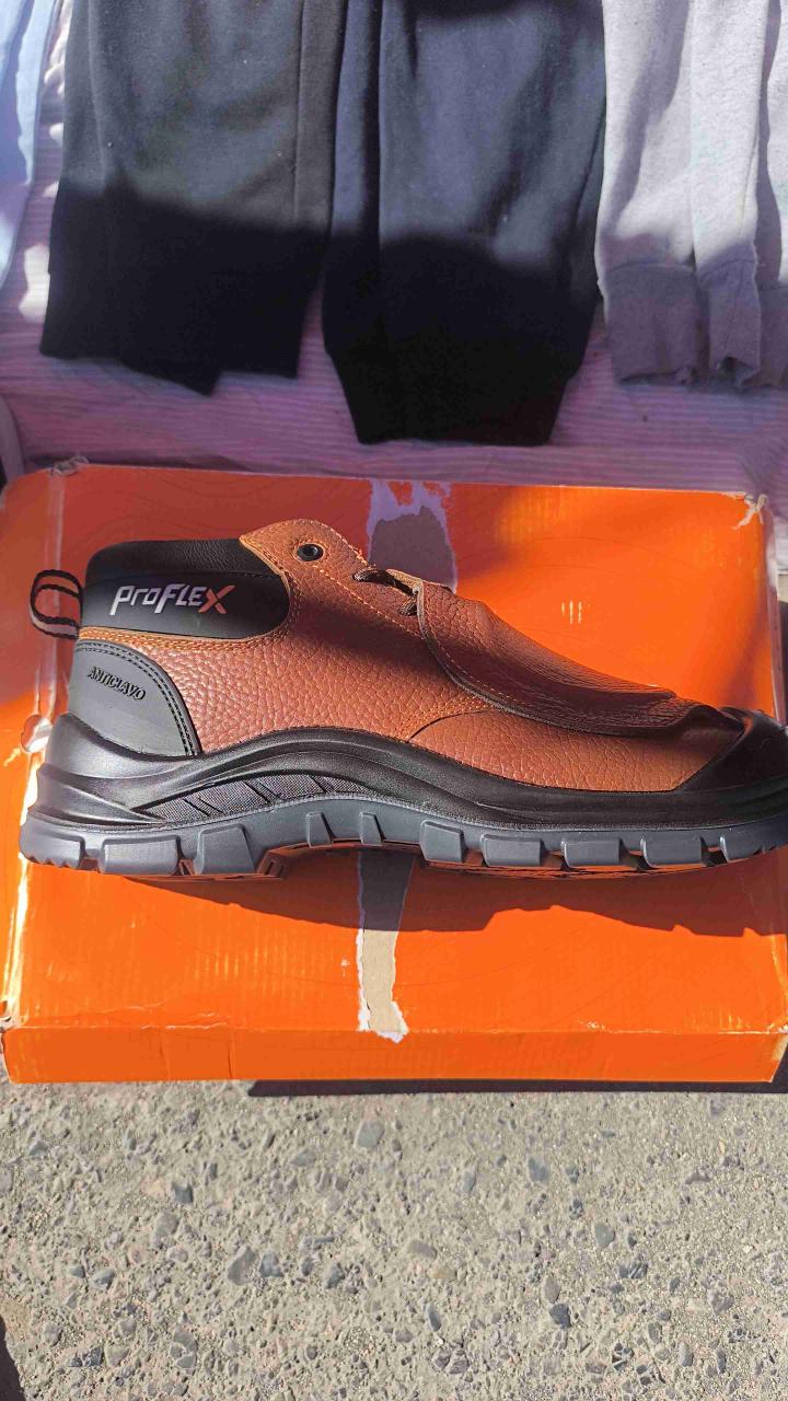Zapato de seguridad marrón ApfX - miniatura 2