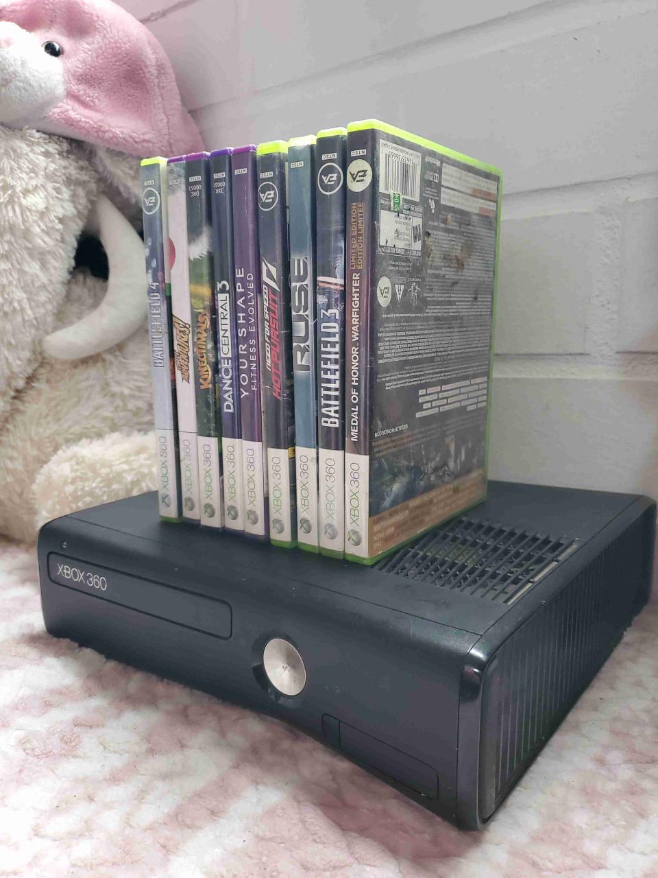 Consola Xbox 360 con juegos - miniatura 1