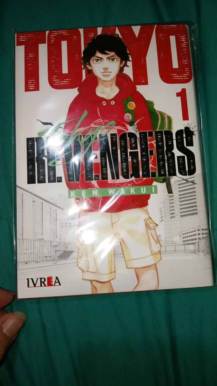 Mangas Tokyo Revengers Vol. 1 y 2 - miniatura 2