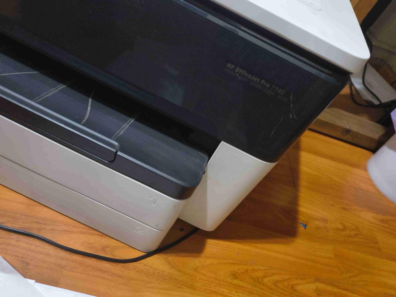 Impresora multifuncional HP usada - miniatura 2