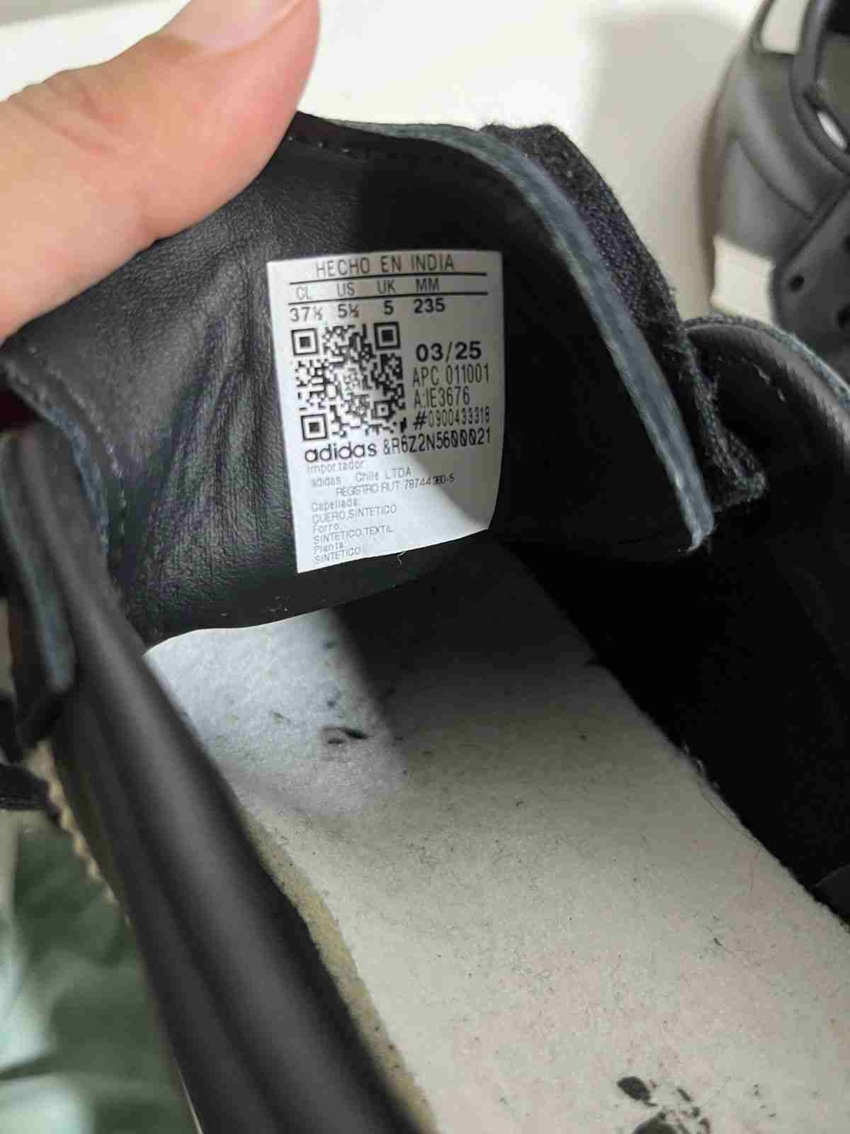 Zapatillas negras Adidas Samba - miniatura 3