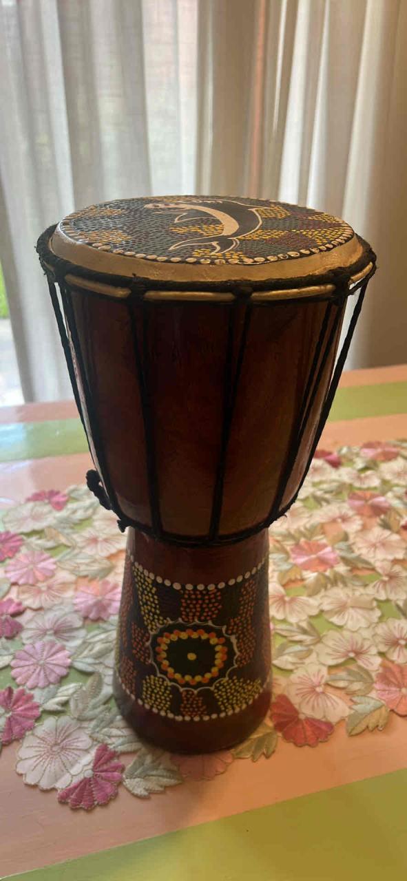 Djembe artesanal mediano - miniatura 3