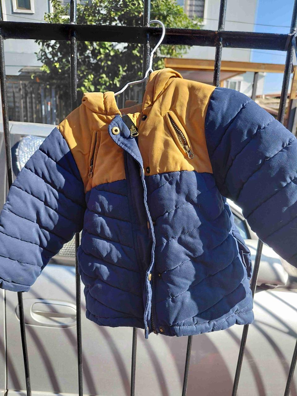 Chaqueta infantil azul y marrón - miniatura 1