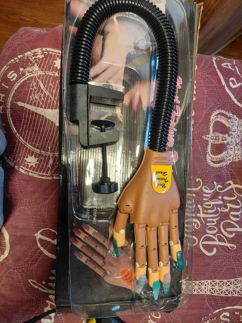 Mano de práctica para uñas - miniatura 1