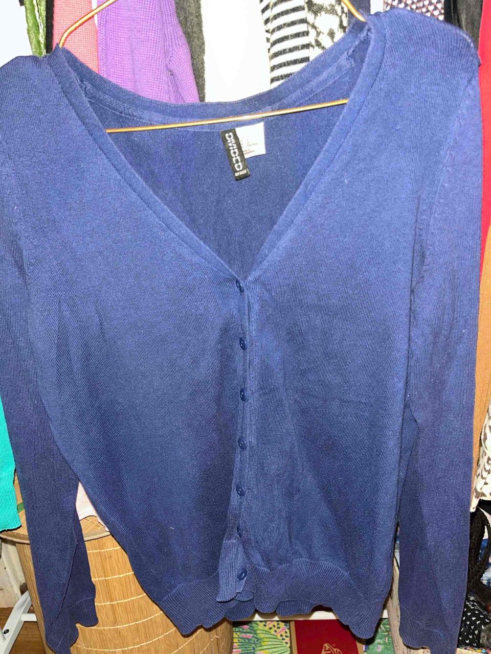 Chalecos y sweater talla S y M - miniatura 5