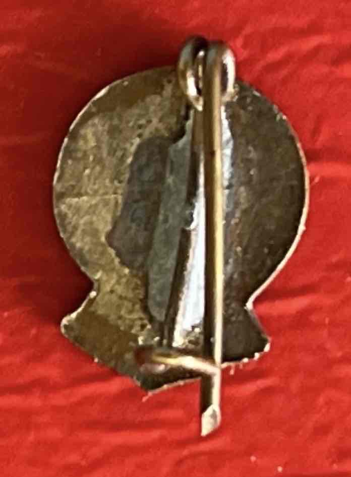 Antiquísimo pin insignia Club Colo Colo - miniatura 2