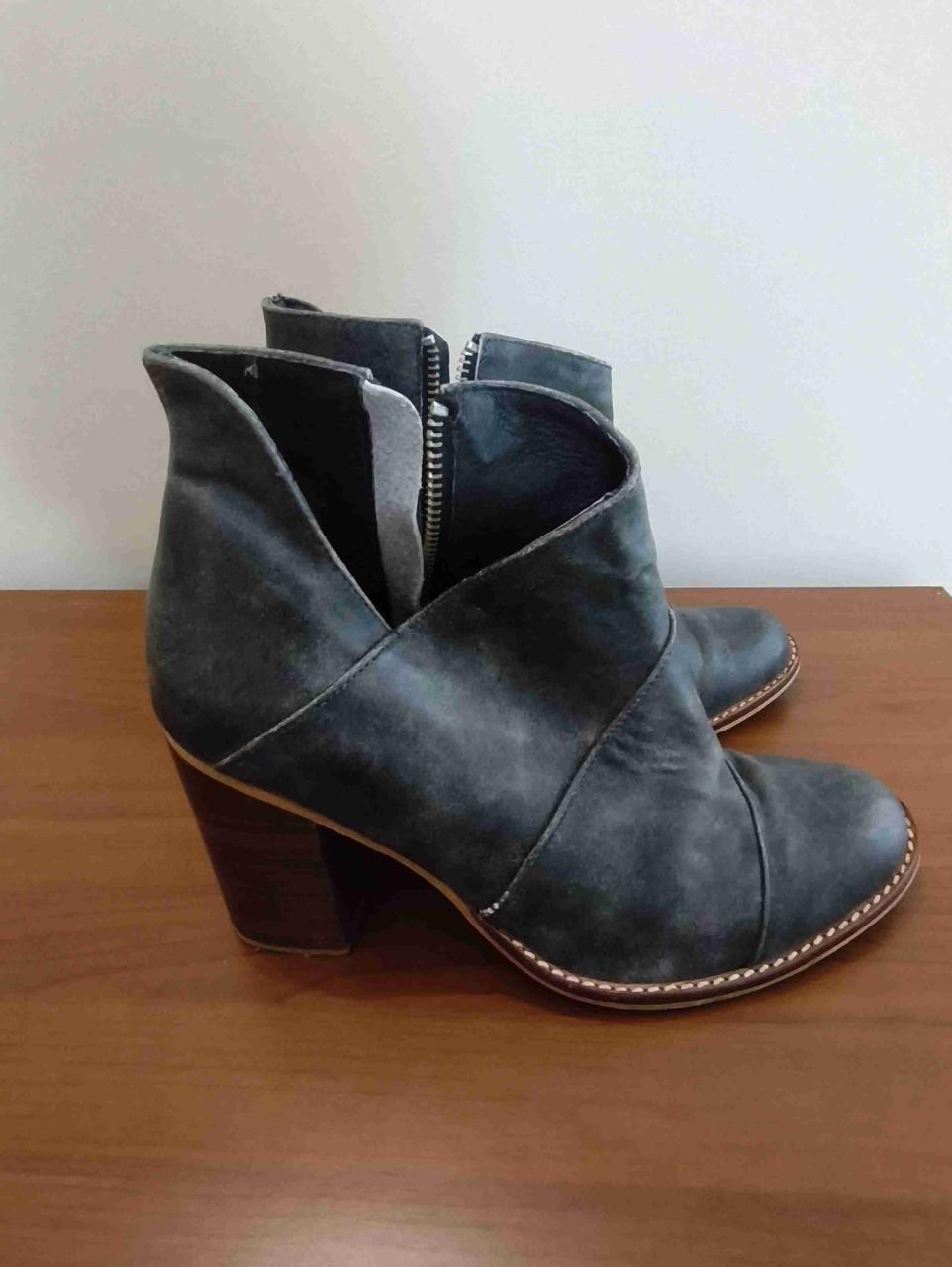 Botines de cuero gris jaspeado - miniatura 1