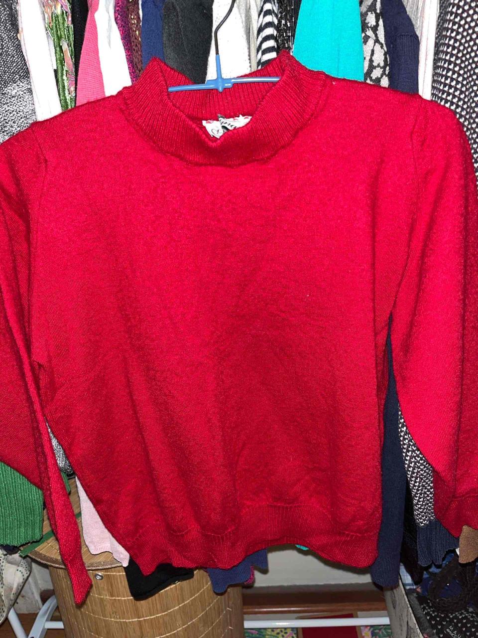 Sweater y chalecos S y M - miniatura 3