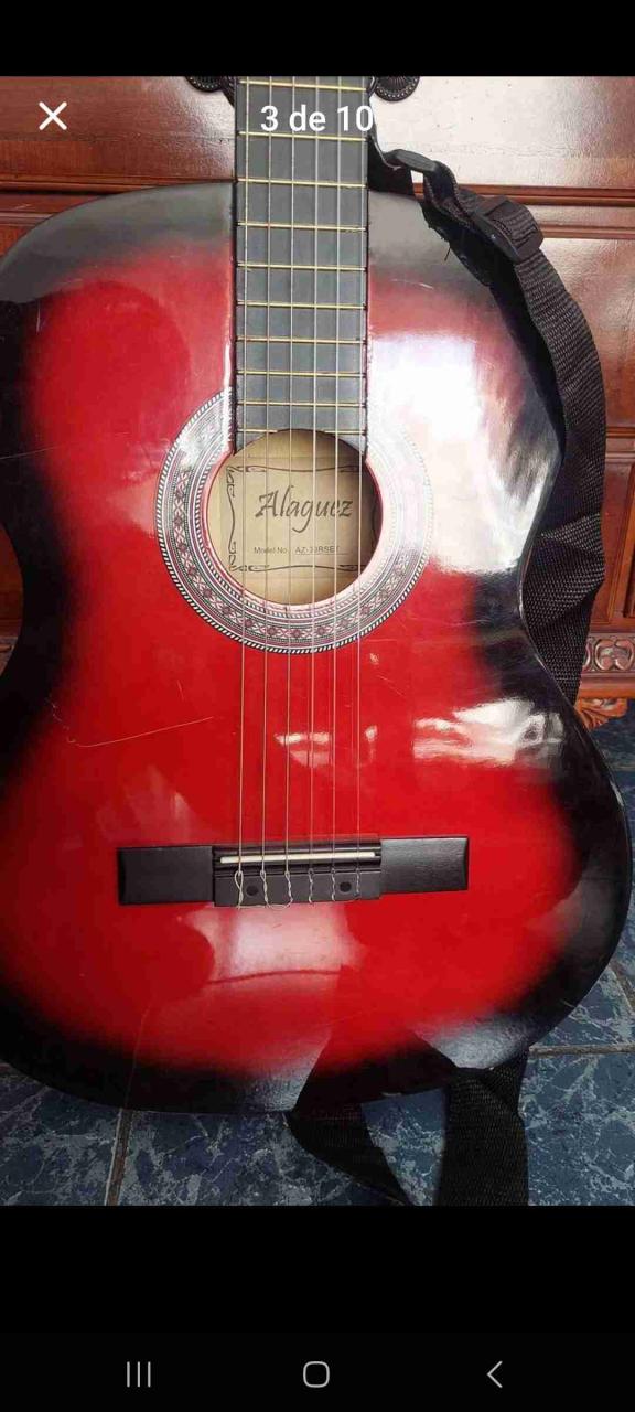 Guitarra acústica Alhambra roja - miniatura 2