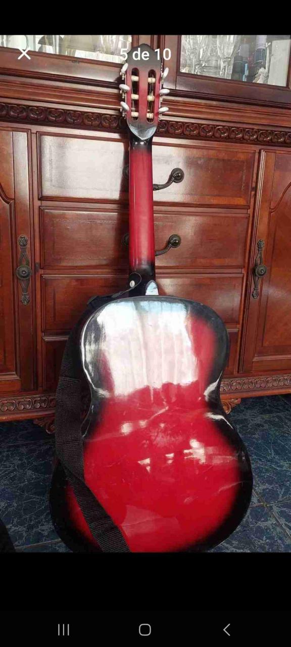 Guitarra acústica Alhambra roja - miniatura 4