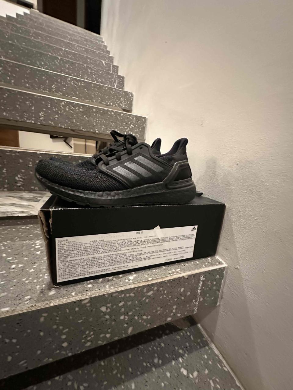 Zapatillas deportivas negras unisex