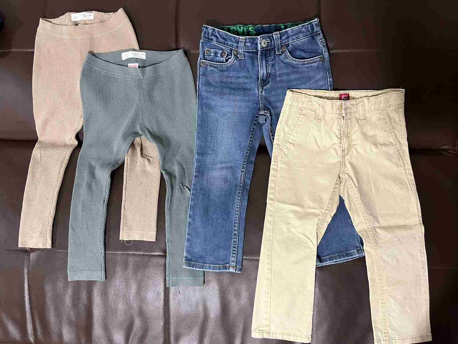 Jeans Levi's niños azul y beige + Calza Zaras - miniatura 2