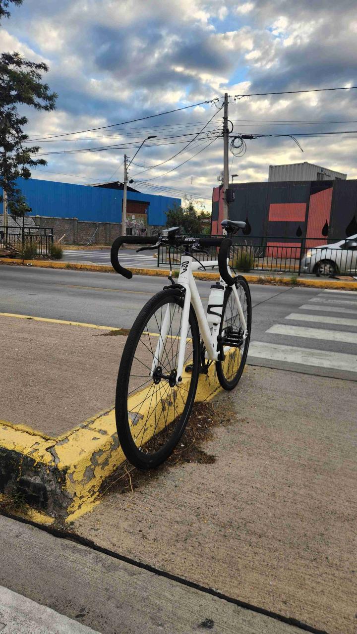 Bicicleta P3 track - miniatura 2