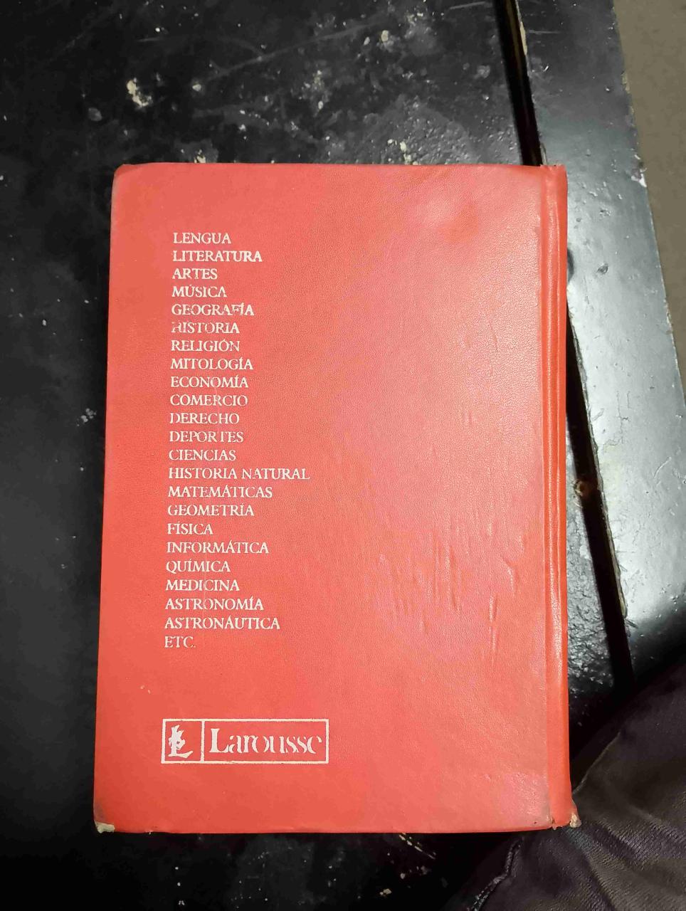 Pequeño Larousse Ilustrado - miniatura 3