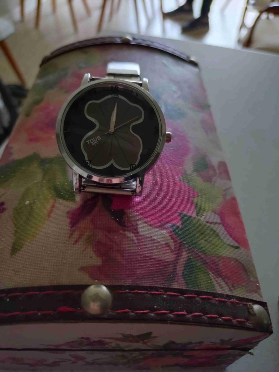 Reloj metálico tous - miniatura 2