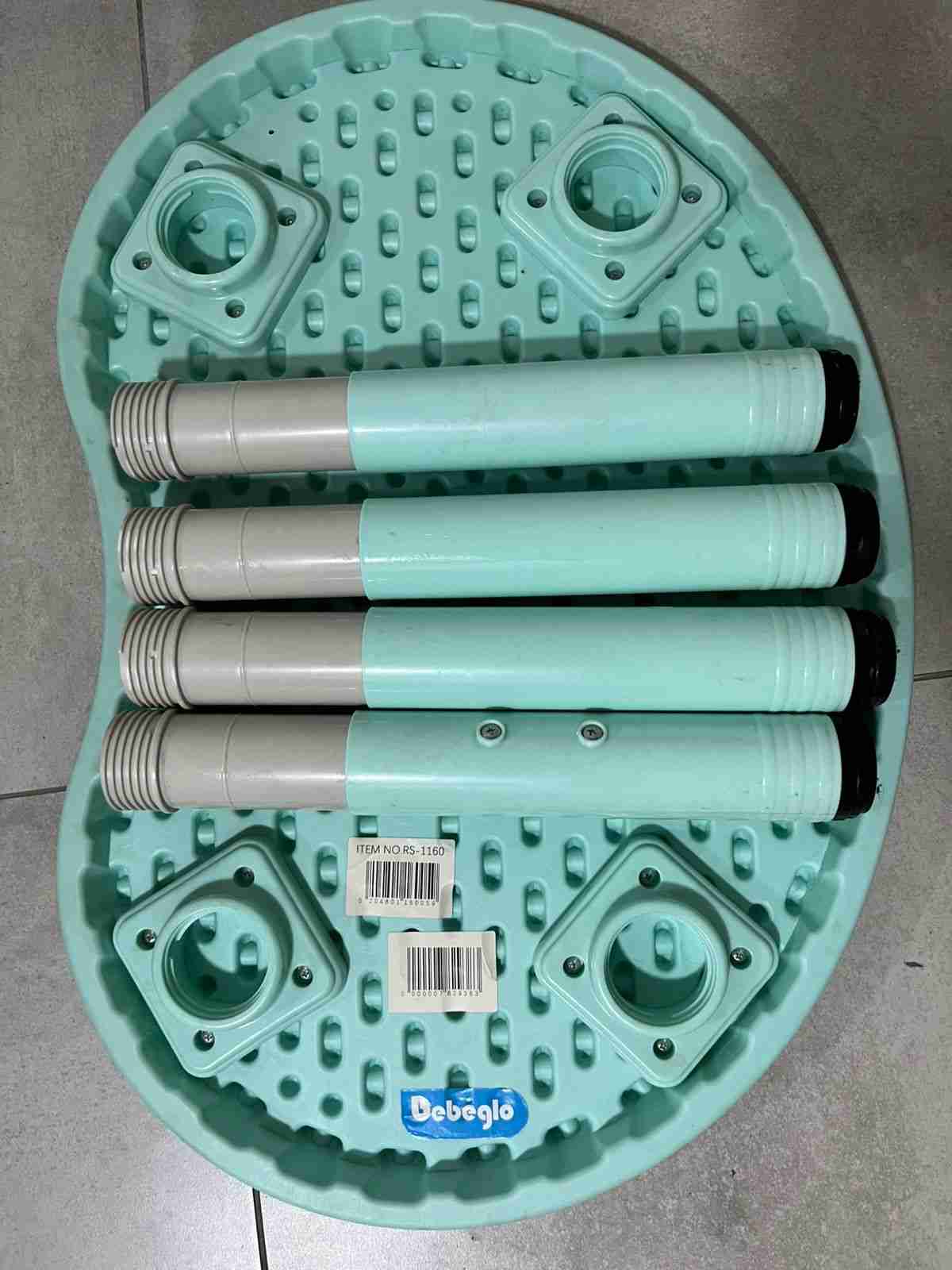 Mesa y silla infantil verde menta bebeglo - miniatura 3