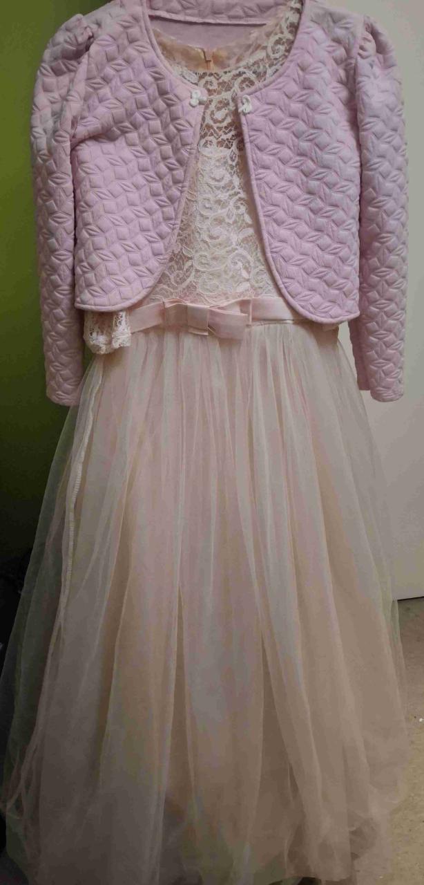 Vestido de niña con chaqueta rosada - miniatura 1