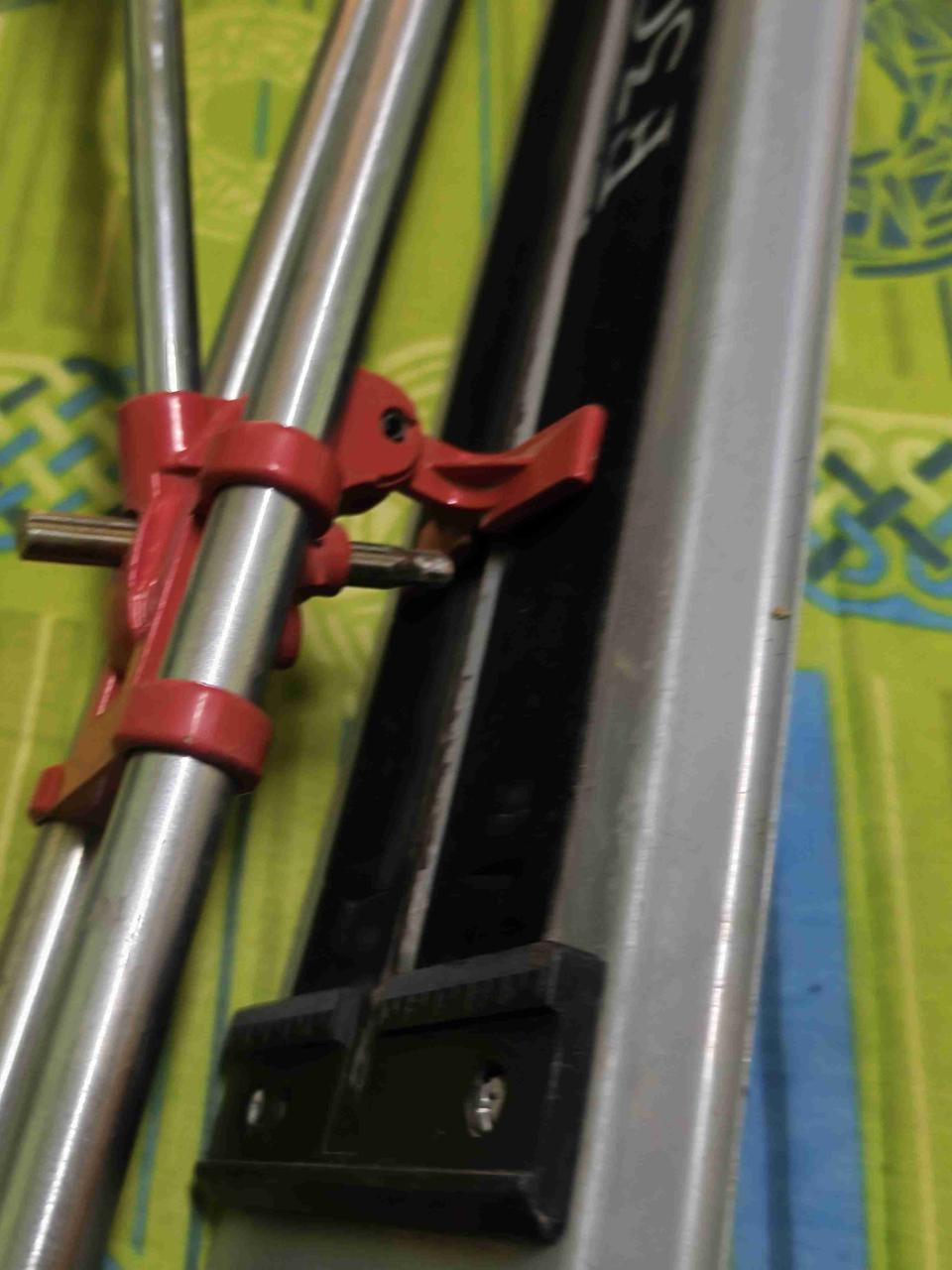 Cortador de cerámica manual - miniatura 2