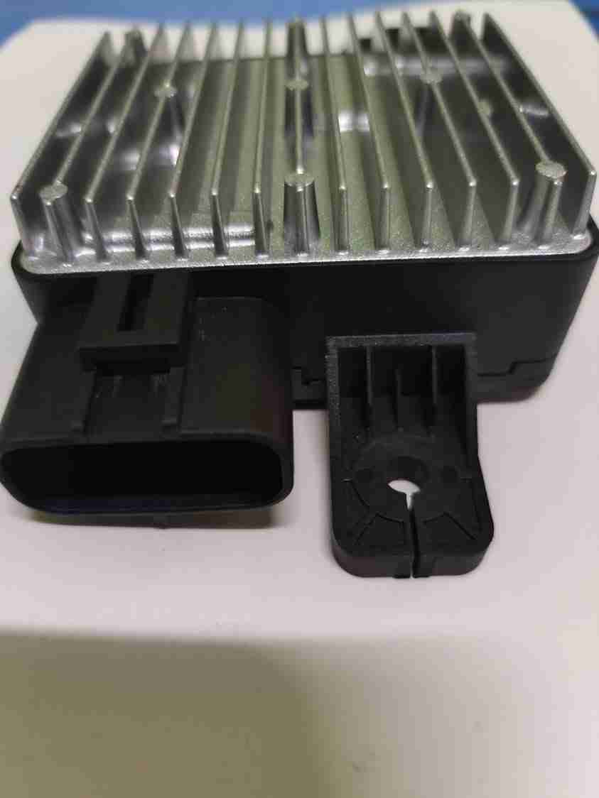 Controlador PWM SsangYong - miniatura 3